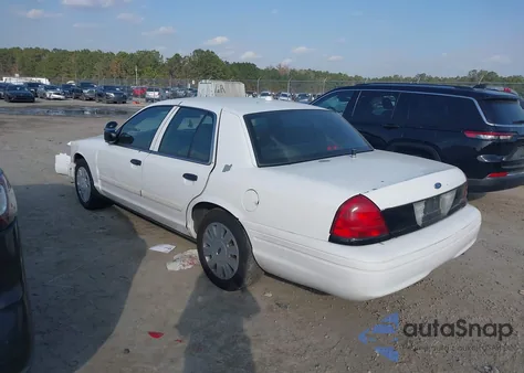 2009 Ford Crown Victoria Police/Police Interceptor z USA, uszkodzony, nr VIN 2FAHP71V39X149167